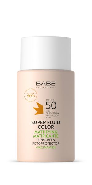 Matujący super fluid BB z filtrem przeciwsłonecznym SPF 50, 50 ml